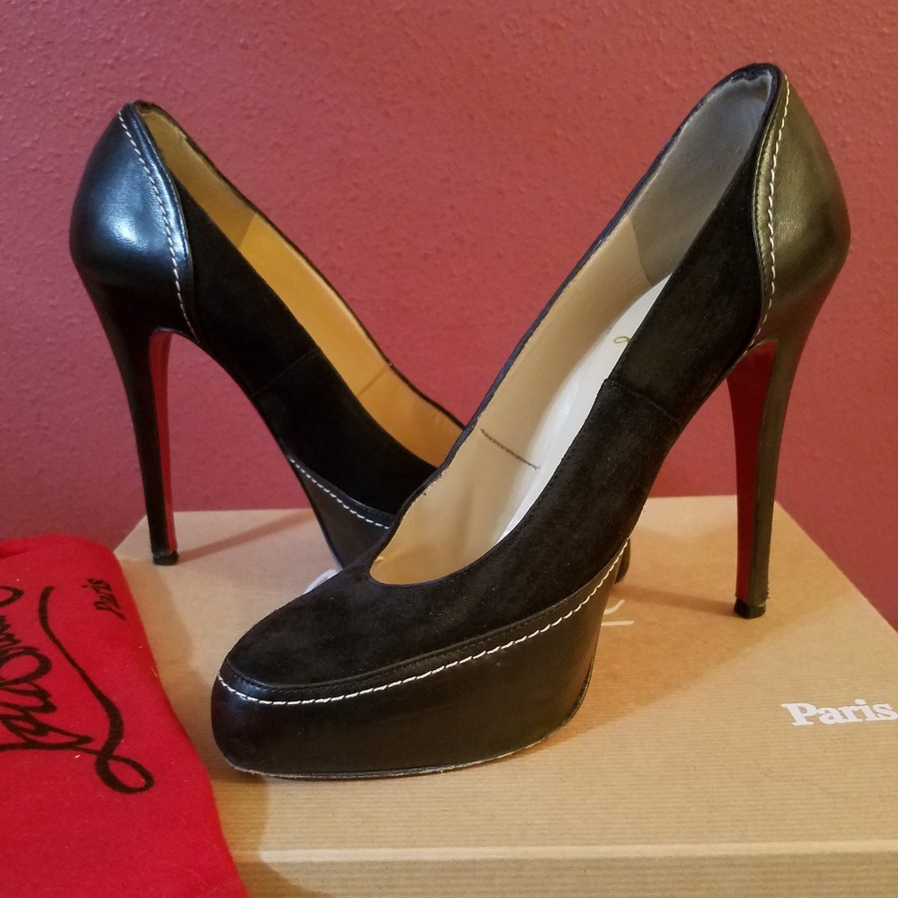 Authentic Christian Louboutin Defil Pumps